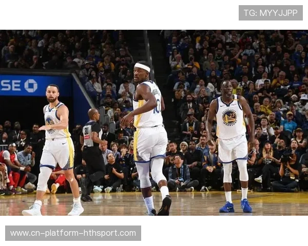 勇士老化明显，库里独木难支，勇士队在库里之前的领袖