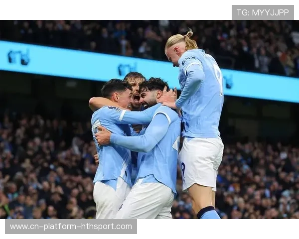 曼城与皇马的对决，福登谢尔基携手进攻