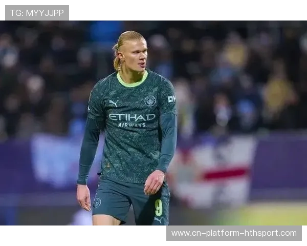 一场3-1让曼城超越利物浦，哈兰德踢疯了：13场狂轰17球，曼城队长哈兰德