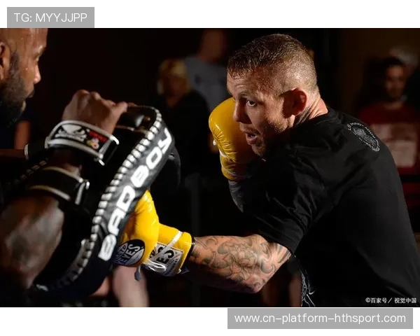 UFC震撼场面:全场压制对手毫无还手之力的真相揭秘 UFC震撼场面:全场压制对手毫无还手之力的真相揭秘